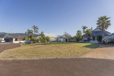 Photo of property in 4a Victoria Court, Pauanui, Hikuai, 3579