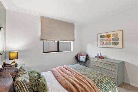 Photo of property in 77 Vogel Street, Cambridge, 3434