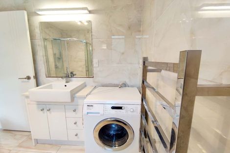 Photo of property in 56 Harrowglen Drive, Northcross, Auckland, 0630