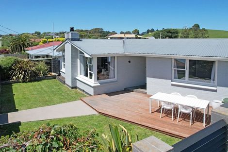 Photo of property in 43 Tamar Street, South Hill, Oamaru, 9400