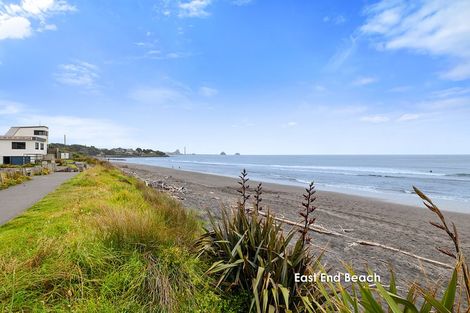 Photo of property in The Strand, 4/16 Ronald Street, Strandon, New Plymouth, 4312
