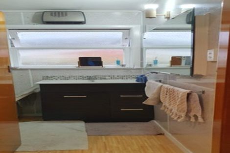 Photo of property in 2 Boothby Grove, Fairfield, Lower Hutt, 5011