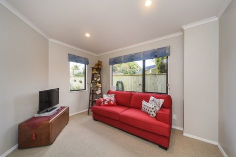 Photo of property in 6 Astrid Court, Awapuni, Palmerston North, 4412