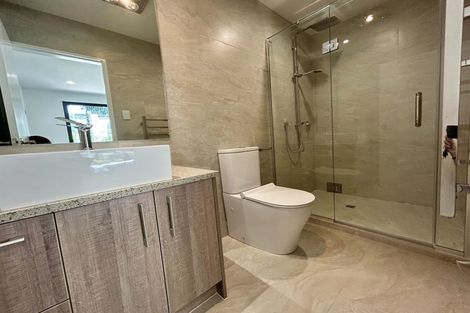 Photo of property in 21 Korokio Lane, Henderson, Auckland, 0612