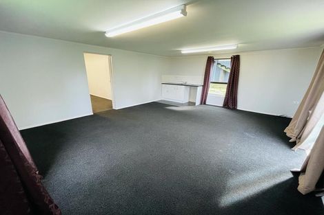 Photo of property in 17 Montego Place, Weymouth, Auckland, 2103