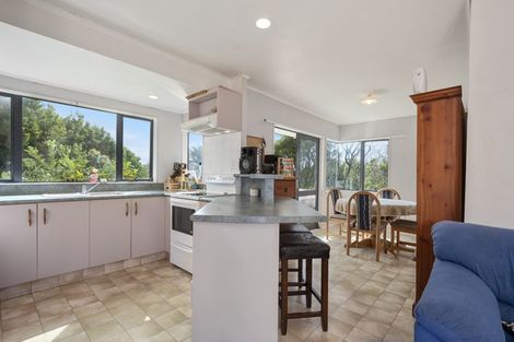 Photo of property in 8 Wade Place, Welcome Bay, Tauranga, 3175