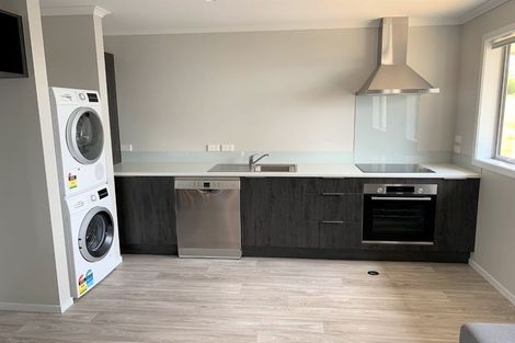 Photo of property in 11 Knighton Road, Hillcrest, Hamilton, 3216