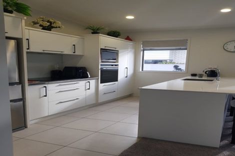 Photo of property in 14 Buller Street, New Plymouth, 4310