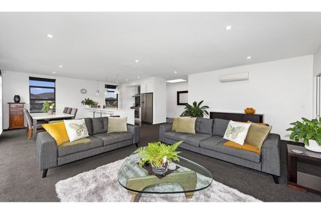 Photo of property in 5 Constance Place, Aidanfield, Christchurch, 8025