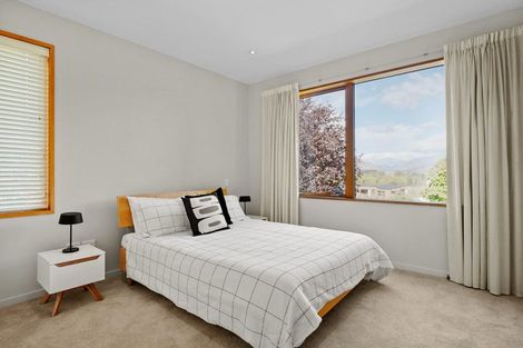 Photo of property in 11 Stafford Street, Arrowtown, 9302