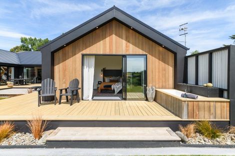 Photo of property in 114 Halcombe Road, Feilding, 4775