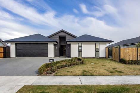 Photo of property in 64 Watkins Drive, Rangiora, 7400