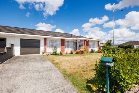 Photo of property in 23 Wallace Place, Hokowhitu, Palmerston North, 4410