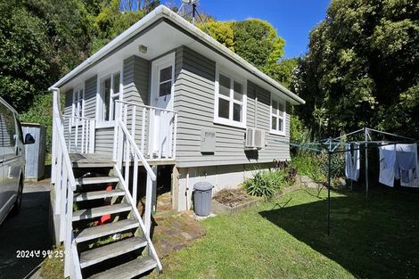 Photo of property in 2/78 Middleton Road, Churton Park, Wellington, 6037