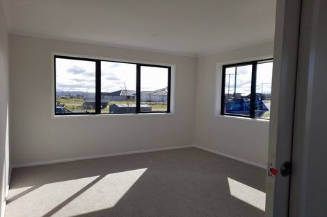 Photo of property in 48 Maunganamu Drive, Wharewaka, Taupo, 3330