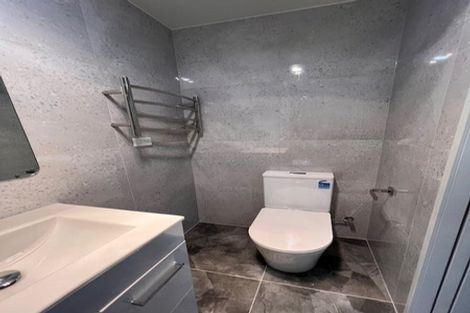 Photo of property in 17a Knox Road, Swanson, Auckland, 0612