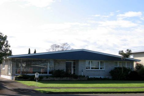 Photo of property in 14 Belgrave Place, Awapuni, Palmerston North, 4412
