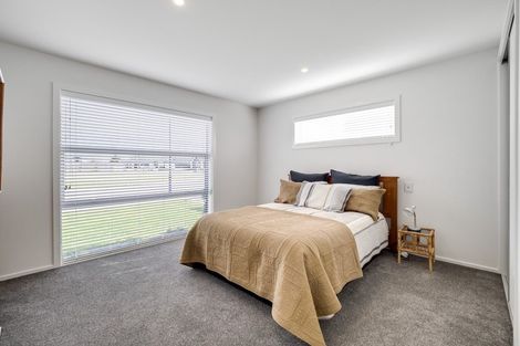 Photo of property in 6 Eleanor Lane, Casebrook, Christchurch, 8051