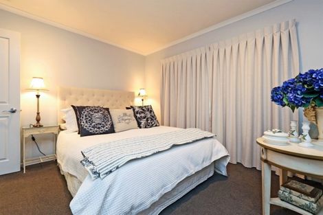 Photo of property in 1 Hyde Place, Taradale, Napier, 4112