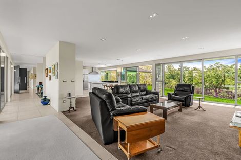 Photo of property in 2342 Cove Road, Mangawhai, 0573