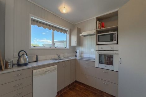 Photo of property in 10 Eames Crescent, Te Mata, Thames, 3575