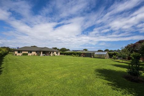 Photo of property in 9 Pinot Crescent, Ohau, Levin, 5570