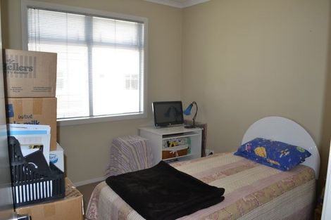 Photo of property in 10/11 Carlos Drive, Flat Bush, Auckland, 2016