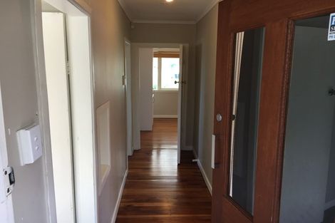 Photo of property in 71 Glenview Road, Glen Eden, Auckland, 0602