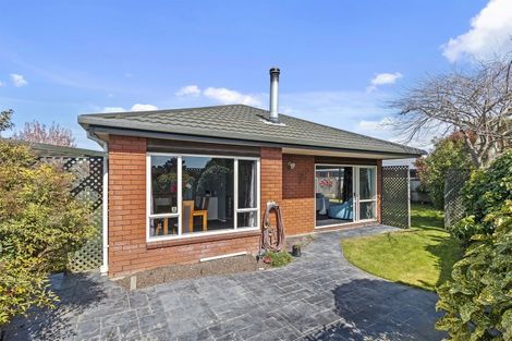 Photo of property in 2/24 Sea Eagles Place, North New Brighton, Christchurch, 8083