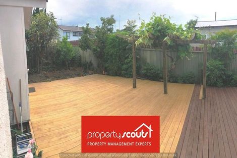 Photo of property in 9 Karaka Street, New Lynn, Auckland, 0600