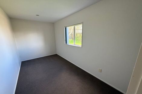 Photo of property in 5 St Thomas More Lane, Glenfield, Auckland, 0629