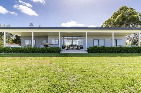 Photo of property in 201 Crownthorpe Road, Crownthorpe, Hastings, 4179