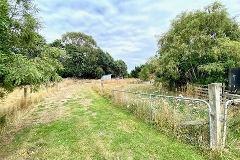 Photo of property in 9 Clifford Street, Clinton, 9534