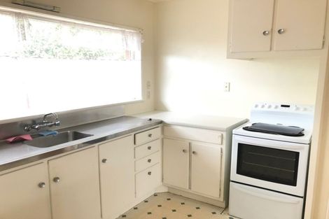 Photo of property in 22 Grande Vue Road, Hillpark, Auckland, 2102