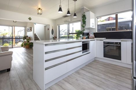 Photo of property in 142 Captain Cook Road, Cooks Beach, Whitianga, 3591