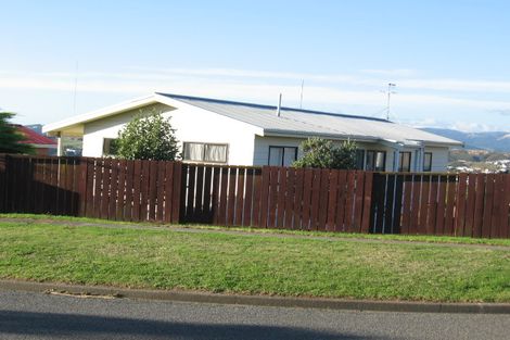 Photo of property in 12 Tuna Terrace, Titahi Bay, Porirua, 5022