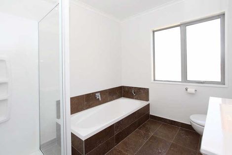 Photo of property in 4 Ensors Road, Opawa, Christchurch, 8023