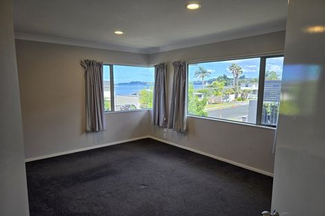 Photo of property in 8 Sunburst Avenue, Snells Beach, 0920