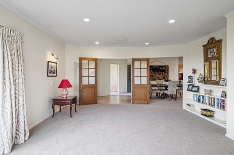 Photo of property in 24 Harvey Street, Waipahihi, Taupo, 3330