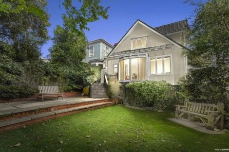 Photo of property in 60 Hobson Street, Thorndon, Wellington, 6011
