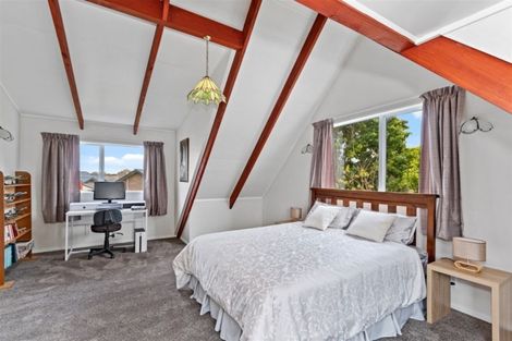 Photo of property in 2/37 Wainoni Road, Wainoni, Christchurch, 8061