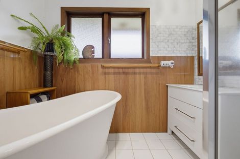 Photo of property in 12 Waihou Road, Te Aroha, 3320