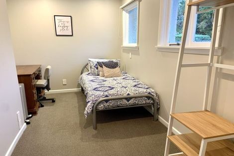 Photo of property in 13 Nutfield Lane, Cashmere, Christchurch, 8022