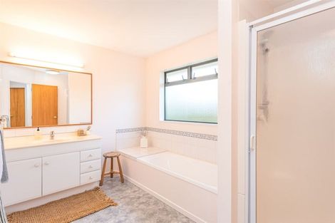 Photo of property in 15 Thompsons Road, Belfast, Christchurch, 8051