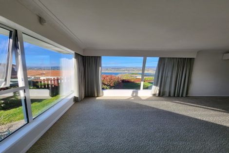 Photo of property in 2 View Road, Houghton Bay, Wellington, 6023