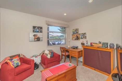 Photo of property in 31-33 Taonui Street, Waitarere Beach, Levin, 5510