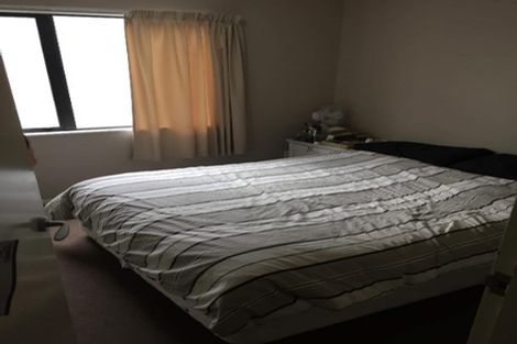 Photo of property in 2/7 Hall Avenue, Newtown, Wellington, 6021