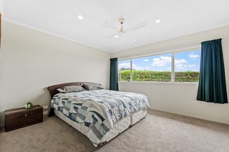 Photo of property in 12 Rishworth Avenue, Stanmore Bay, Whangaparaoa, 0932