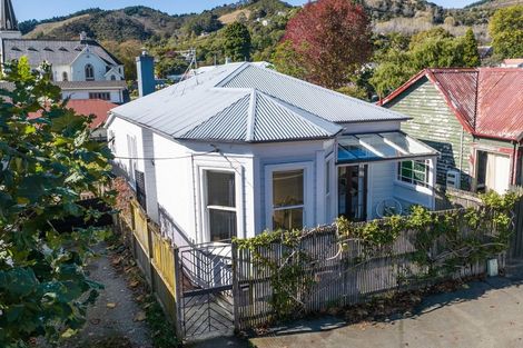 Photo of property in 153 Collingwood Street, Nelson, 7010