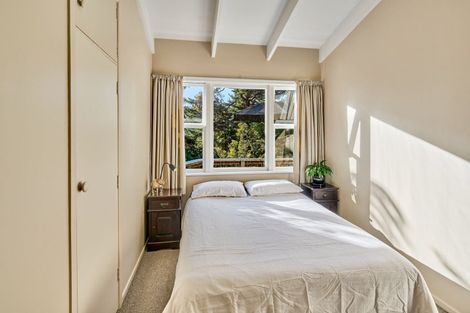 Photo of property in 194 Eastern Hutt Road, Taita, Lower Hutt, 5019